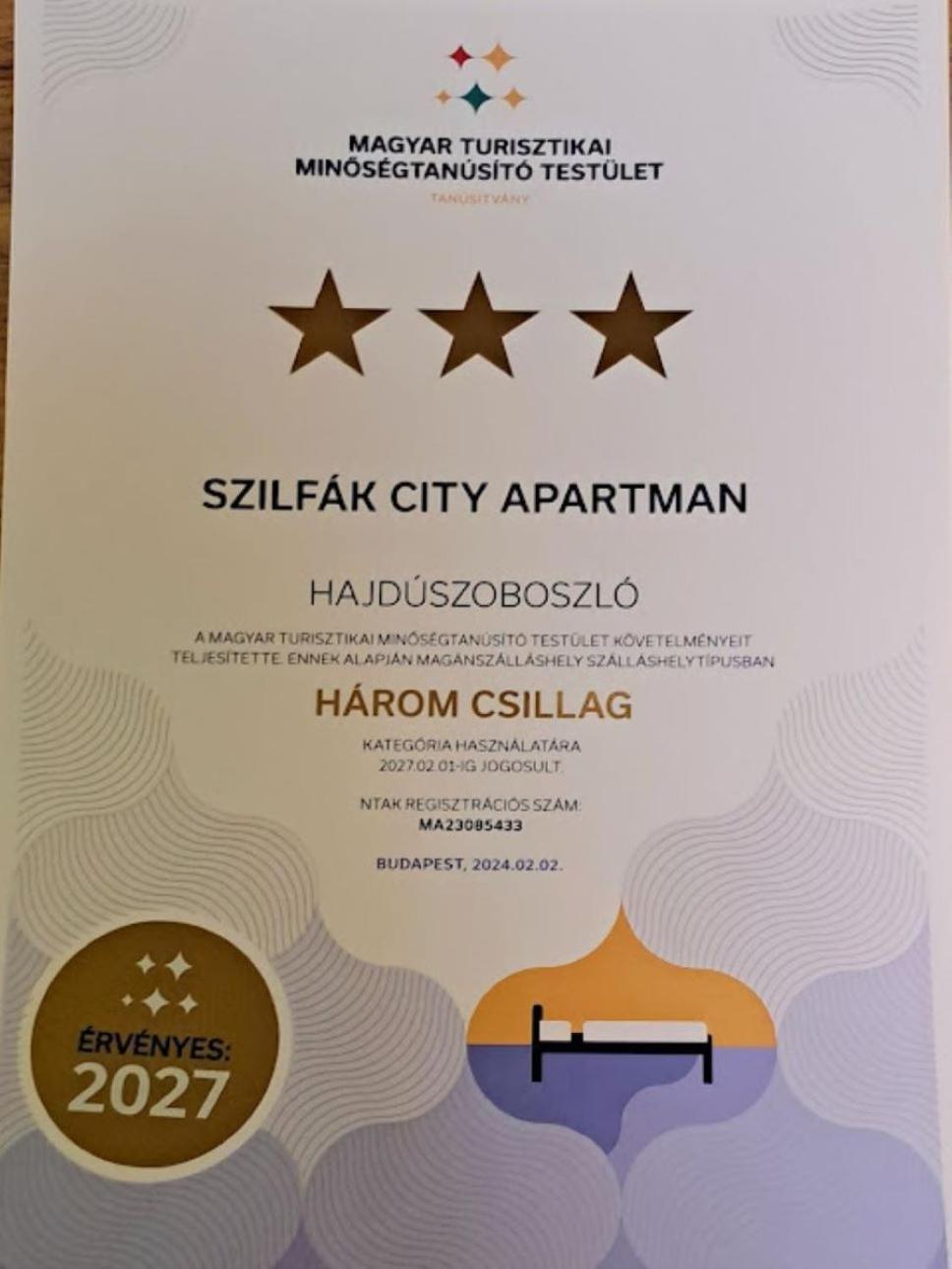 Hajdúszoboszló Szilfak City Apartman מראה חיצוני תמונה